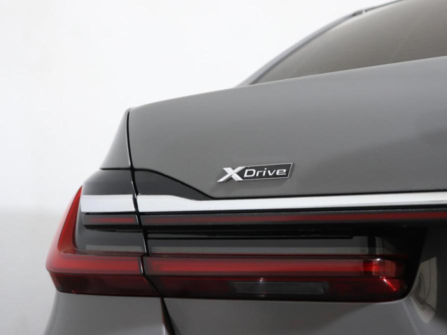 BMW 7 серии VI (G11/G12) Рестайлинг Москва  - изображение 28