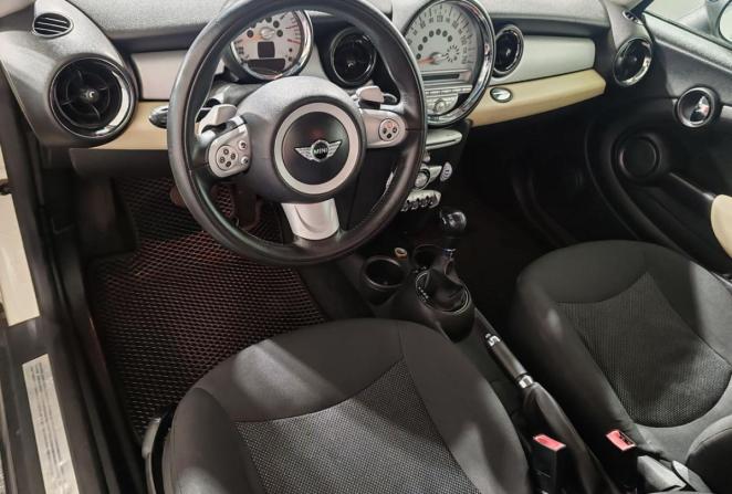Mini Hatch II (R56) с пробегом 2007 года, цена 570 000 рублей, 228104 км, хэтчбек, Автокод Объявления
