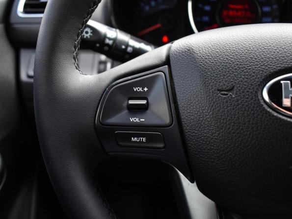 Kia Rio III с пробегом 2013 года, цена 1 045 000 рублей, 128542 км, седан, Автокод Объявления