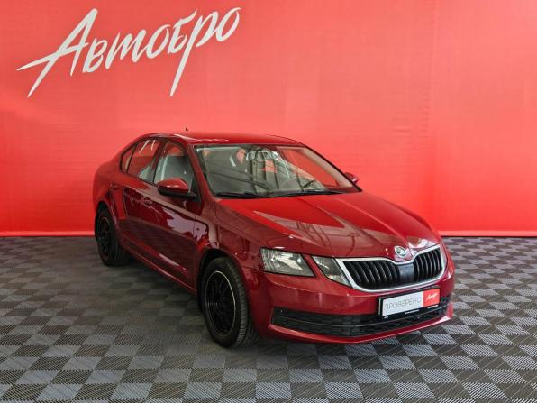 Skoda Octavia III (A7) Рестайлинг с пробегом 2017 года, цена 1 359 000 рублей, 165000 км, лифтбек, Автокод Объявления