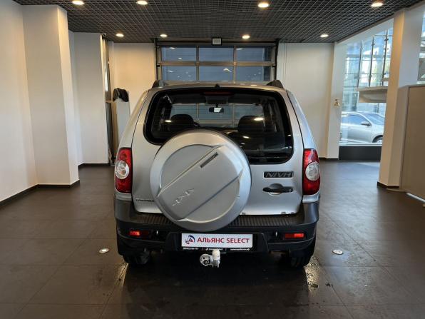 Chevrolet Niva I Рестайлинг с пробегом 2011 года, цена 495 000 рублей, 128699 км, внедорожник, Автокод Объявления