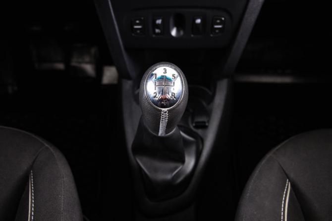 Renault Sandero II Рестайлинг с пробегом 2019 года, цена 1 129 000 рублей, 52707 км, хэтчбек, Автокод Объявления
