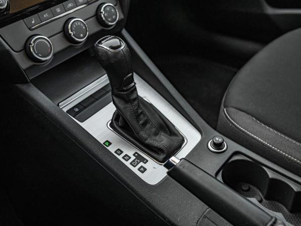 Skoda Octavia III (A7) Рестайлинг с пробегом 2020 года, цена 1 866 000 рублей, 61666 км, лифтбек, Автокод Объявления