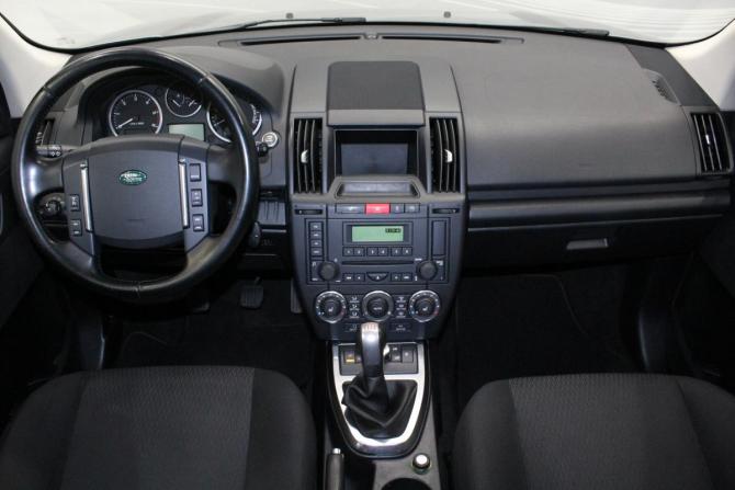 Land Rover Freelander II Рестайлинг с пробегом 2012 года, цена 1 279 000 рублей, 183189 км, внедорожник, Автокод Объявления
