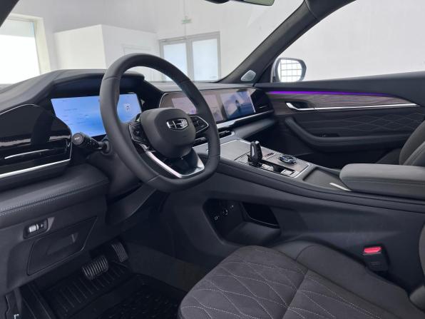 Geely Monjaro I Рестайлинг с пробегом 2026 года, цена 4 654 000 рублей, 15 км, внедорожник, Автокод Объявления