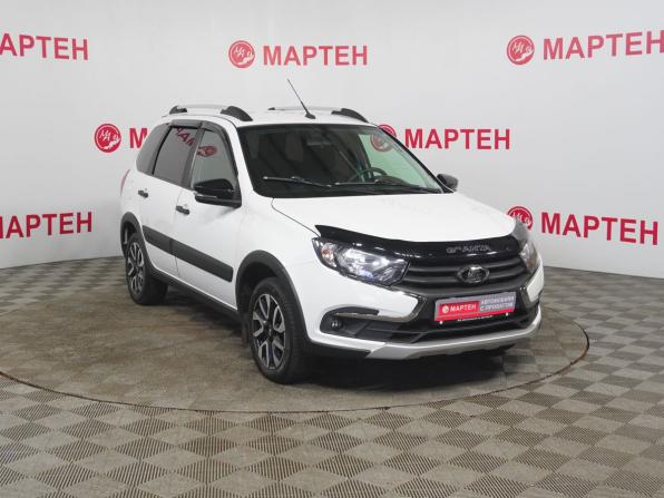 Lada (ВАЗ) Granta I Рестайлинг с пробегом 2023 года, цена 878 000 рублей, 44351 км, универсал, Автокод Объявления