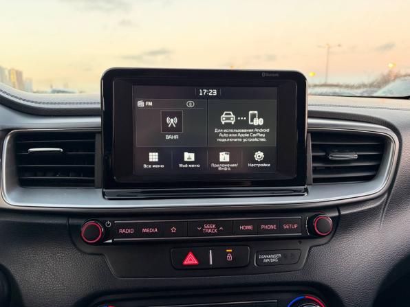 Kia Ceed III с пробегом 2018 года, цена 1 365 000 рублей, 163000 км, хэтчбек, Автокод Объявления