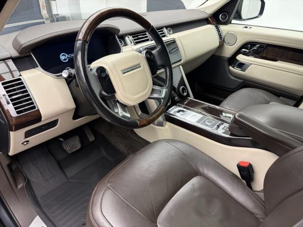 Land Rover Range Rover IV Рестайлинг с пробегом 2018 года, цена 5 549 000 рублей, 241626 км, внедорожник, Автокод Объявления
