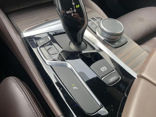BMW 5 серии VII (G30/G31/G38) с пробегом 2019 года, цена 4 429 000 рублей, 93739 км, седан, Автокод Объявления