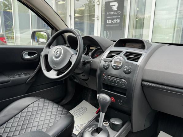 Renault Megane II Рестайлинг с пробегом 2008 года, цена 450 000 рублей, 222767 км, седан, Автокод Объявления