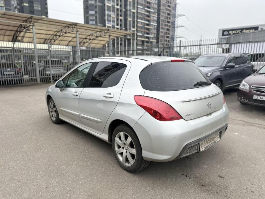 Peugeot 308 I Рестайлинг Москва  - изображение 4