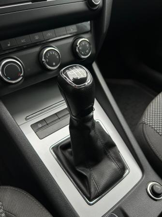 Skoda Octavia III (A7) с пробегом 2014 года, цена 1 350 000 рублей, 116421 км, лифтбек, Автокод Объявления
