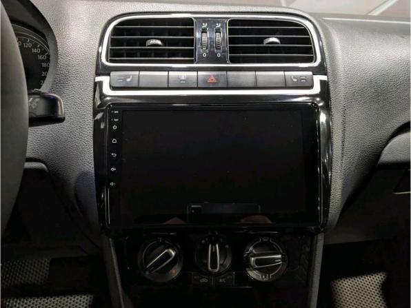 Volkswagen Polo V Рестайлинг с пробегом 2017 года, цена 995 000 рублей, 181000 км, седан, Автокод Объявления