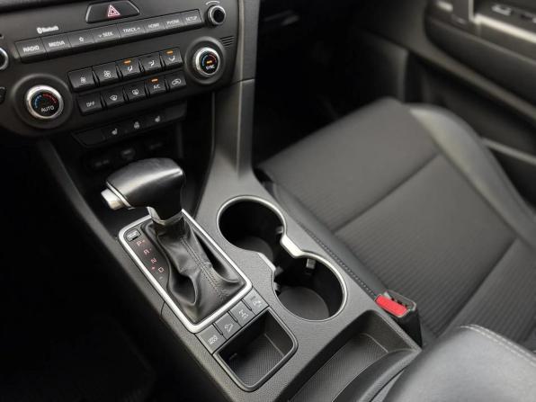 Kia Sportage IV Рестайлинг с пробегом 2019 года, цена 2 225 000 рублей, 77800 км, внедорожник, Автокод Объявления