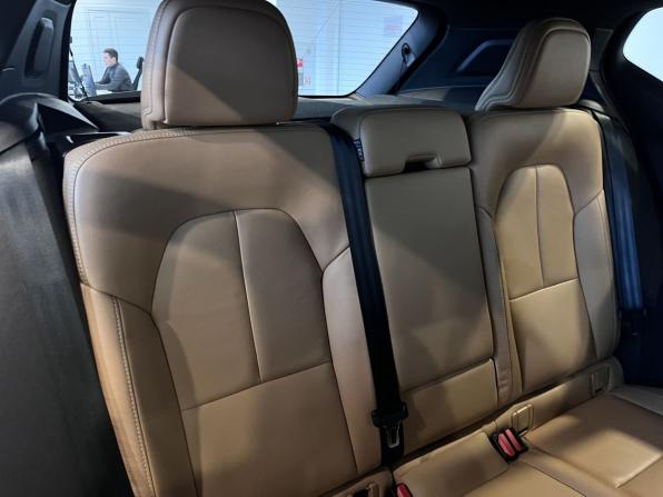 Volvo XC40 I с пробегом 2021 года, цена 3 550 000 рублей, 112280 км, внедорожник, Автокод Объявления