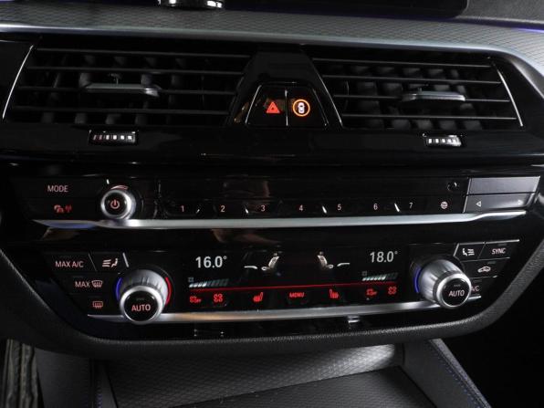 BMW 5 серии VII (G30/G31/G38) с пробегом 2019 года, цена 4 430 000 рублей, 155790 км, универсал, Автокод Объявления