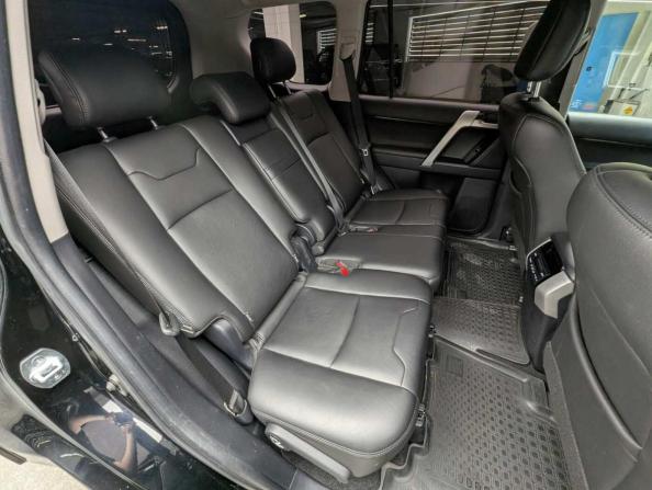 Toyota Land Cruiser Prado 150 Series Рестайлинг 2 с пробегом 2018 года, цена 4 597 000 рублей, 199130 км, внедорожник, Автокод Объявления