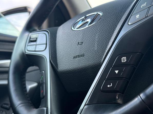 Hyundai Santa Fe III Рестайлинг с пробегом 2016 года, цена 1 750 000 рублей, 187161 км, внедорожник, Автокод Объявления