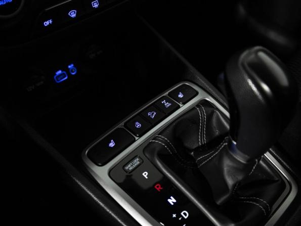 Hyundai Creta I с пробегом 2016 года, цена 1 699 700 рублей, 139790 км, внедорожник, Автокод Объявления