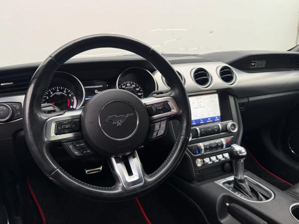 Ford Mustang VI Рестайлинг с пробегом 2020 года, цена 2 620 000 рублей, 105440 км, купе, Автокод Объявления