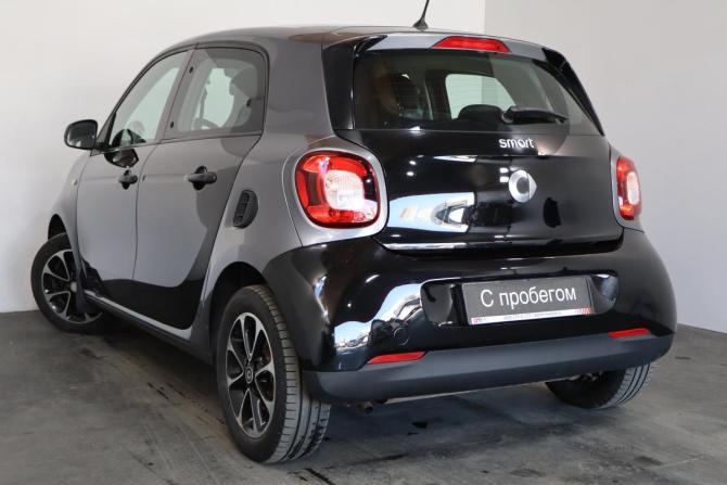 Smart Forfour II с пробегом 2016 года, цена 1 199 000 рублей, 54000 км, хэтчбек, Автокод Объявления
