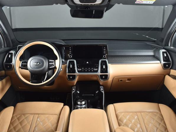 Kia Sorento IV с пробегом 2020 года, цена 3 199 995 рублей, 128240 км, внедорожник, Автокод Объявления