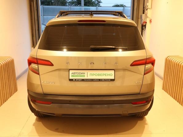 Skoda Karoq I с пробегом 2021 года, цена 2 200 000 рублей, 106544 км, внедорожник, Автокод Объявления