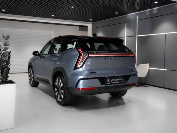 Geely Atlas II с пробегом 2026 года, цена 3 450 000 рублей, 17 км, внедорожник, Автокод Объявления