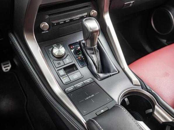 Lexus NX I Рестайлинг с пробегом 2018 года, цена 3 230 000 рублей, 126062 км, внедорожник, Автокод Объявления