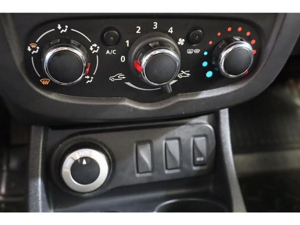 Renault Duster I Рестайлинг с пробегом 2018 года, цена 1 399 000 рублей, 118922 км, внедорожник, Автокод Объявления
