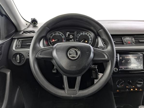 Skoda Rapid I Рестайлинг с пробегом 2019 года, цена 875 000 рублей, 202012 км, лифтбек, Автокод Объявления