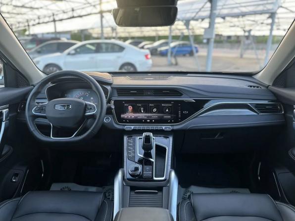 Geely Atlas Pro с пробегом 2022 года, цена 2 200 000 рублей, 20259 км, внедорожник, Автокод Объявления