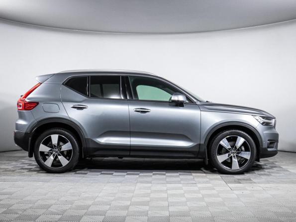 Volvo XC40 I с пробегом 2018 года, цена 3 400 000 рублей, 64700 км, внедорожник, Автокод Объявления