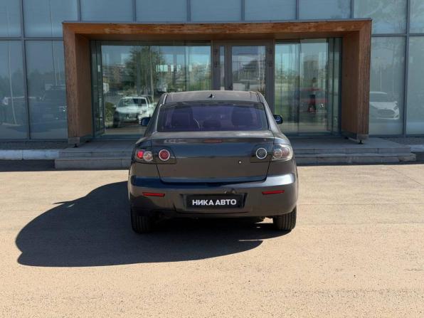 Mazda 3 I (BK) Рестайлинг с пробегом 2006 года, цена 465 000 рублей, 263122 км, седан, Автокод Объявления
