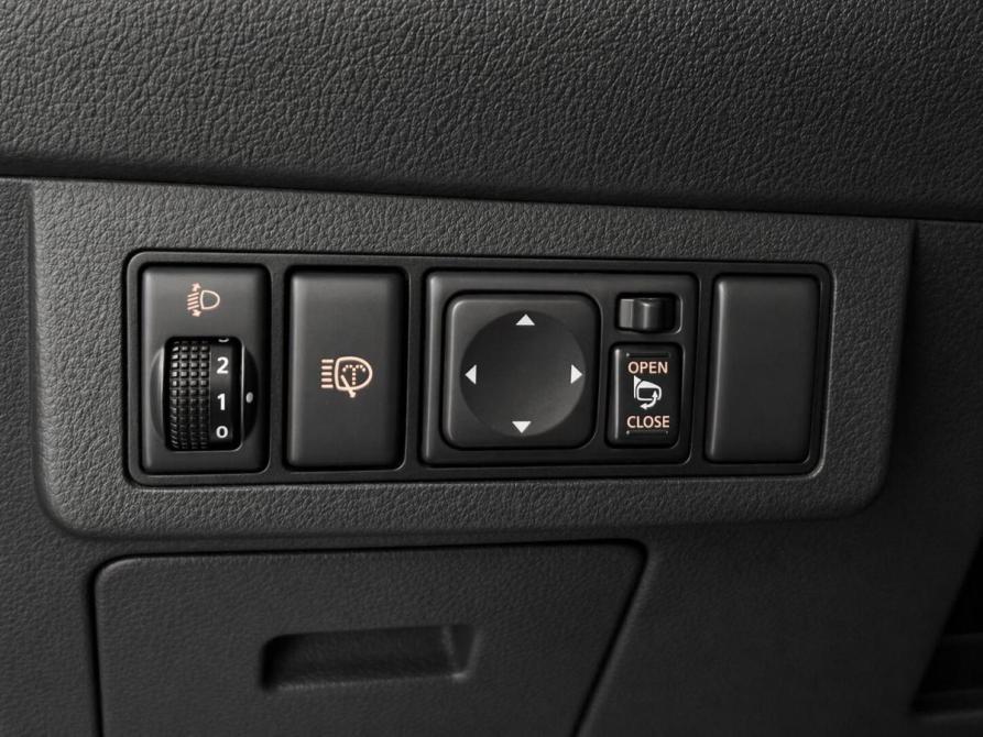Nissan Tiida I Рестайлинг Казань  - изображение 9