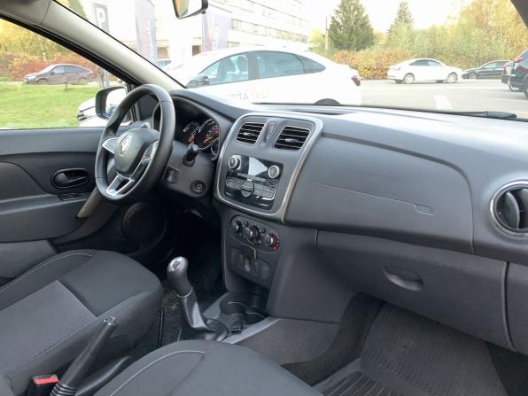 Renault Logan II Рестайлинг с пробегом 2020 года, цена 1 320 000 рублей, 89368 км, седан, Автокод Объявления