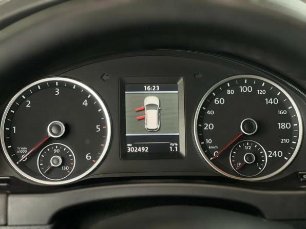 Volkswagen Tiguan I Рестайлинг с пробегом 2012 года, цена 1 095 000 рублей, 302492 км, внедорожник, Автокод Объявления
