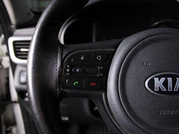 Kia Optima IV с пробегом 2018 года, цена 1 649 000 рублей, 101000 км, седан, Автокод Объявления