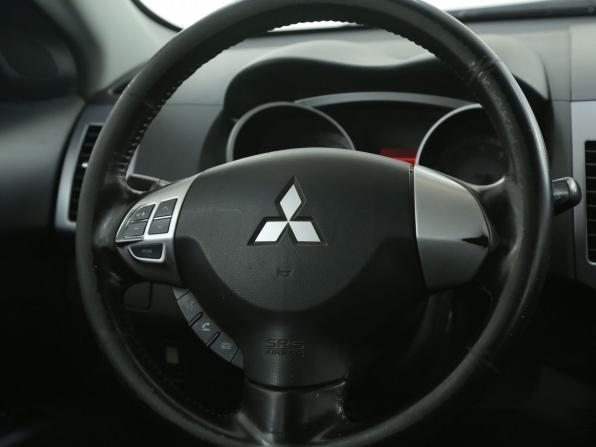 Mitsubishi Outlander II с пробегом 2007 года, цена 917 000 рублей, 131000 км, внедорожник, Автокод Объявления