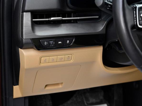 Kia Carnival IV с пробегом 2021 года, цена 2 229 000 рублей, 54809 км, минивэн, Автокод Объявления