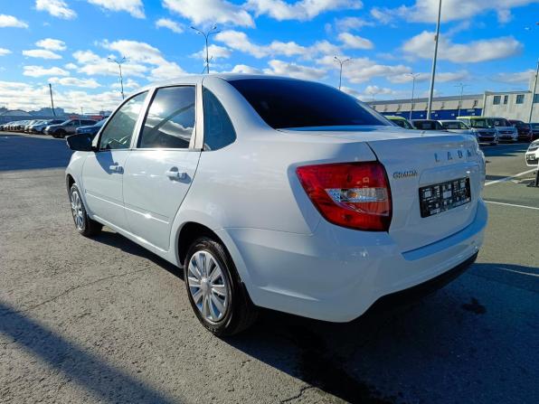 Lada (ВАЗ) Granta I Рестайлинг с пробегом 2026 года, цена 920 995 рублей, 34136 км, седан, Автокод Объявления