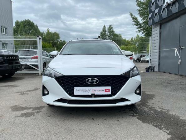 Hyundai Solaris II Рестайлинг с пробегом 2021 года, цена 1 547 800 рублей, 101140 км, седан, Автокод Объявления