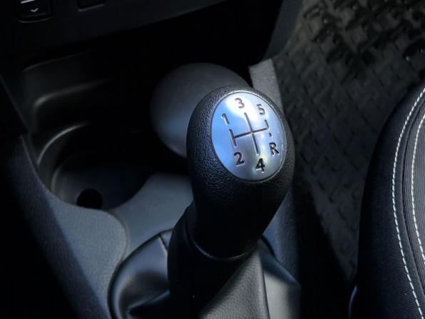 Renault Logan II с пробегом 2014 года, цена 629 000 рублей, 219000 км, седан, Автокод Объявления