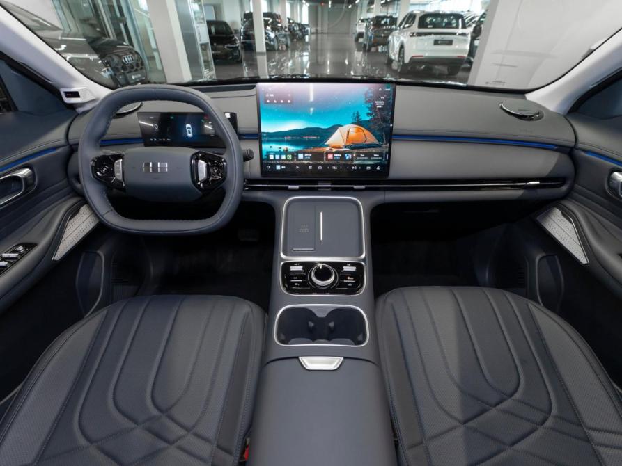 Geely Galaxy Starship 7 Москва  - изображение 8