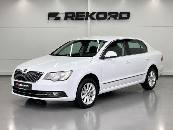 Skoda Superb II Рестайлинг с пробегом 2014 года, цена 1 549 000 рублей, 161913 км, лифтбек, Автокод Объявления