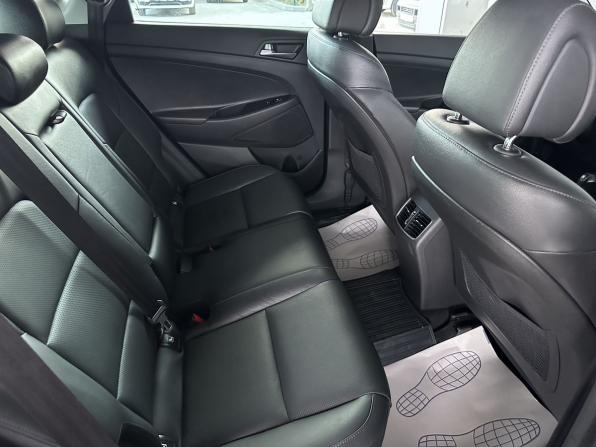 Hyundai Tucson III с пробегом 2017 года, цена 1 910 000 рублей, 147606 км, внедорожник, Автокод Объявления