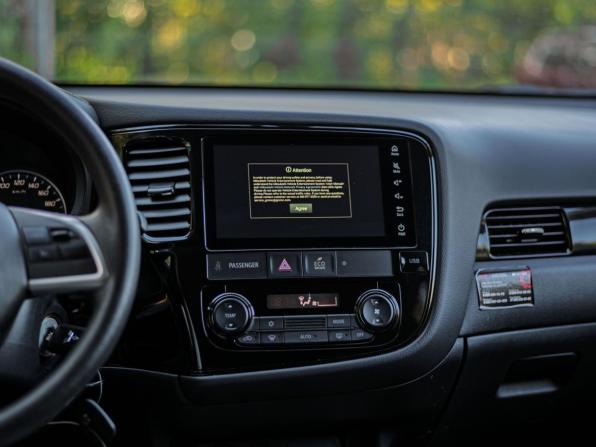 Mitsubishi Outlander IV с пробегом 2022 года, цена 2 150 000 рублей, 49040 км, внедорожник, Автокод Объявления