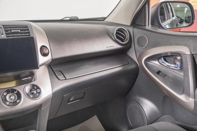 Toyota RAV4 III (XA30) Рестайлинг с пробегом 2010 года, цена 1 479 000 рублей, 205500 км, внедорожник, Автокод Объявления
