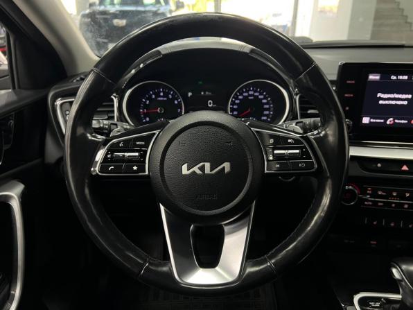 Kia Ceed III Рестайлинг с пробегом 2022 года, цена 1 980 000 рублей, 84531 км, хэтчбек, Автокод Объявления