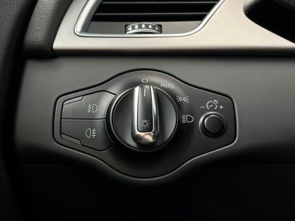 Audi A4 IV (B8) Рестайлинг с пробегом 2013 года, цена 1 115 700 рублей, 184262 км, седан, Автокод Объявления